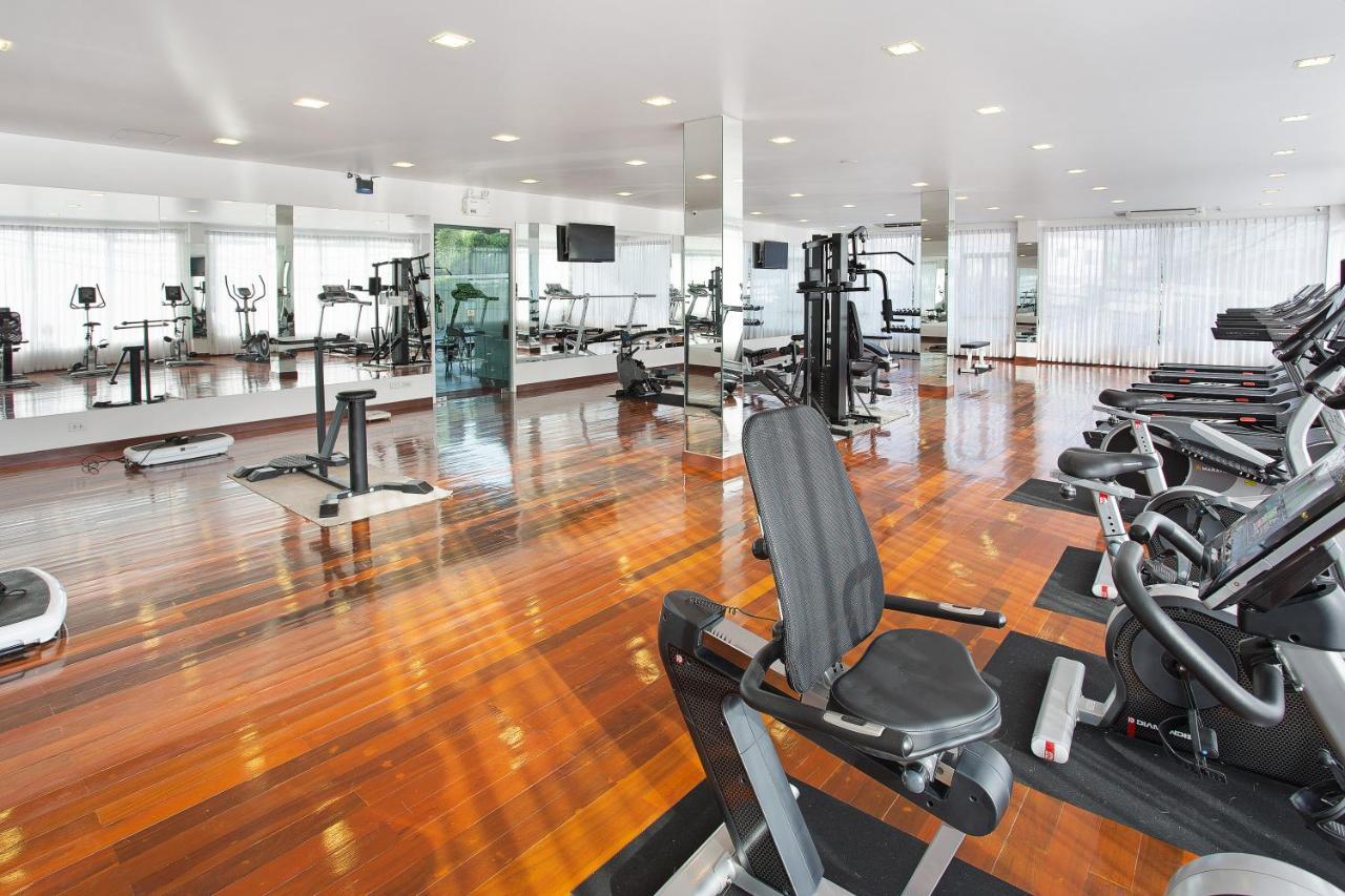 C-House & Residence Hotel Amata City Pluakdeng Kültér fotó